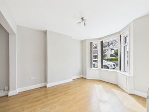 Lounge- click for photo gallery